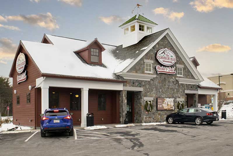Common Man Roadside, Manchester N.H. - South Willow St.